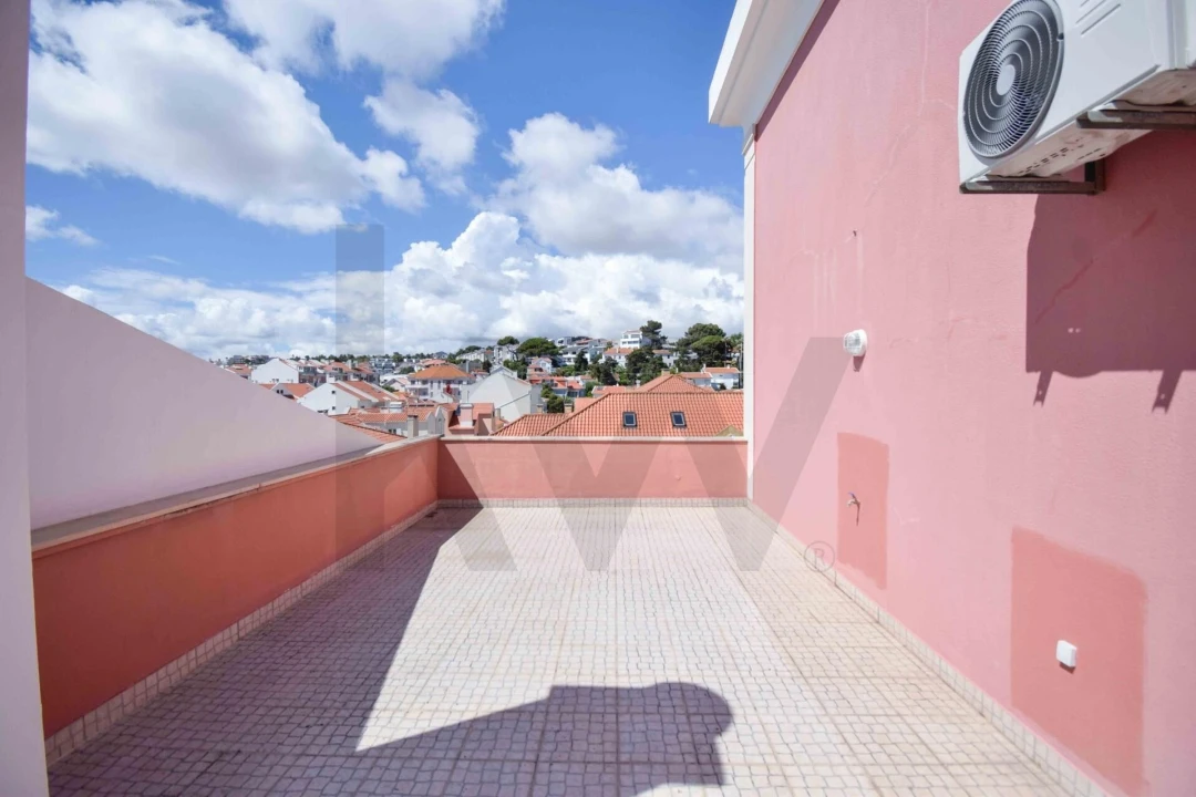 Apartamento T1 para Arrendamento em Carcavelos e Parede Foto 28