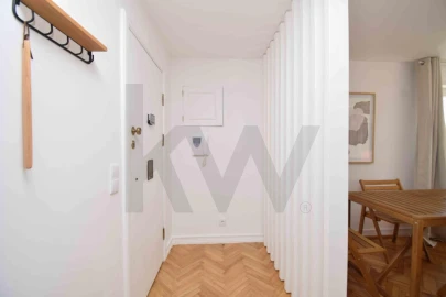 Apartamento T1 para Arrendamento em Carcavelos e Parede