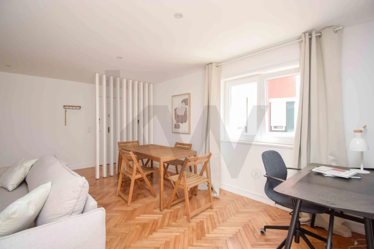 Apartamento T1 para Arrendamento em Carcavelos e Parede Foto 9
