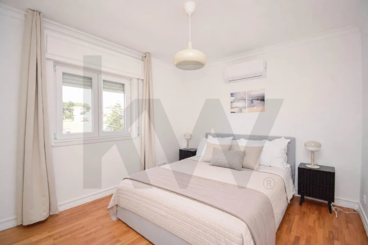 Apartamento T1 para Arrendamento em Carcavelos e Parede Foto 16