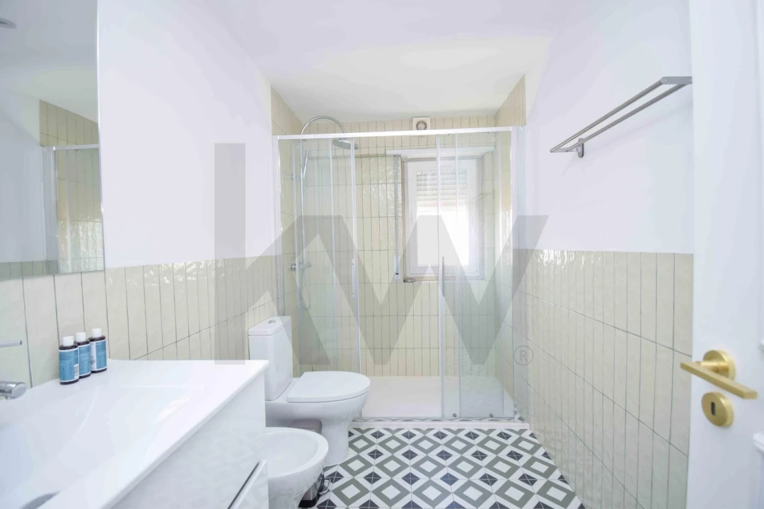 Apartamento T1 para Arrendamento em Carcavelos e Parede Foto 20