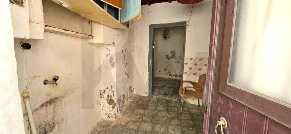 Moradia T2 para Venda em Santa Maria do Castelo e Santiago e Santa Susana