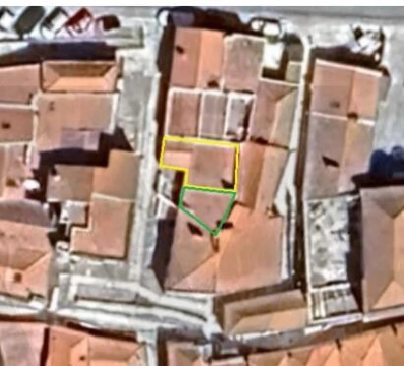 Moradia T2 para Venda em Santa Maria do Castelo e Santiago e Santa Susana Foto 30