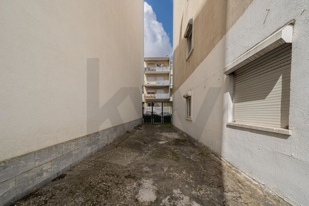 Apartamento T3 para Venda em Amora Foto 26