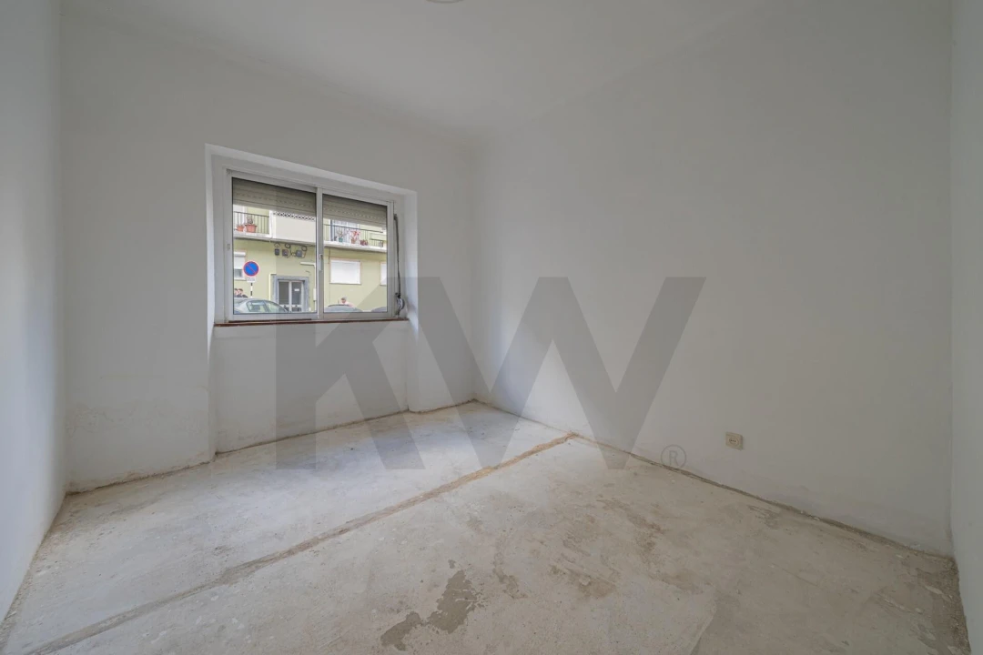 Apartamento T3 para Venda em Amora Foto 12