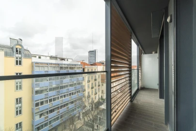 Apartamento T2 para Arrendamento em Avenidas Novas