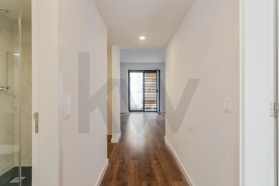 Apartamento T2 para Arrendamento em Avenidas Novas