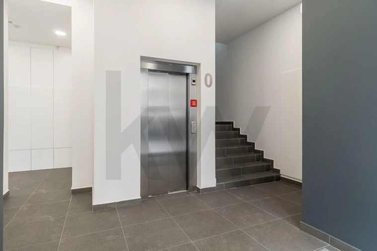 Apartamento T2 para Arrendamento em Avenidas Novas Foto 17
