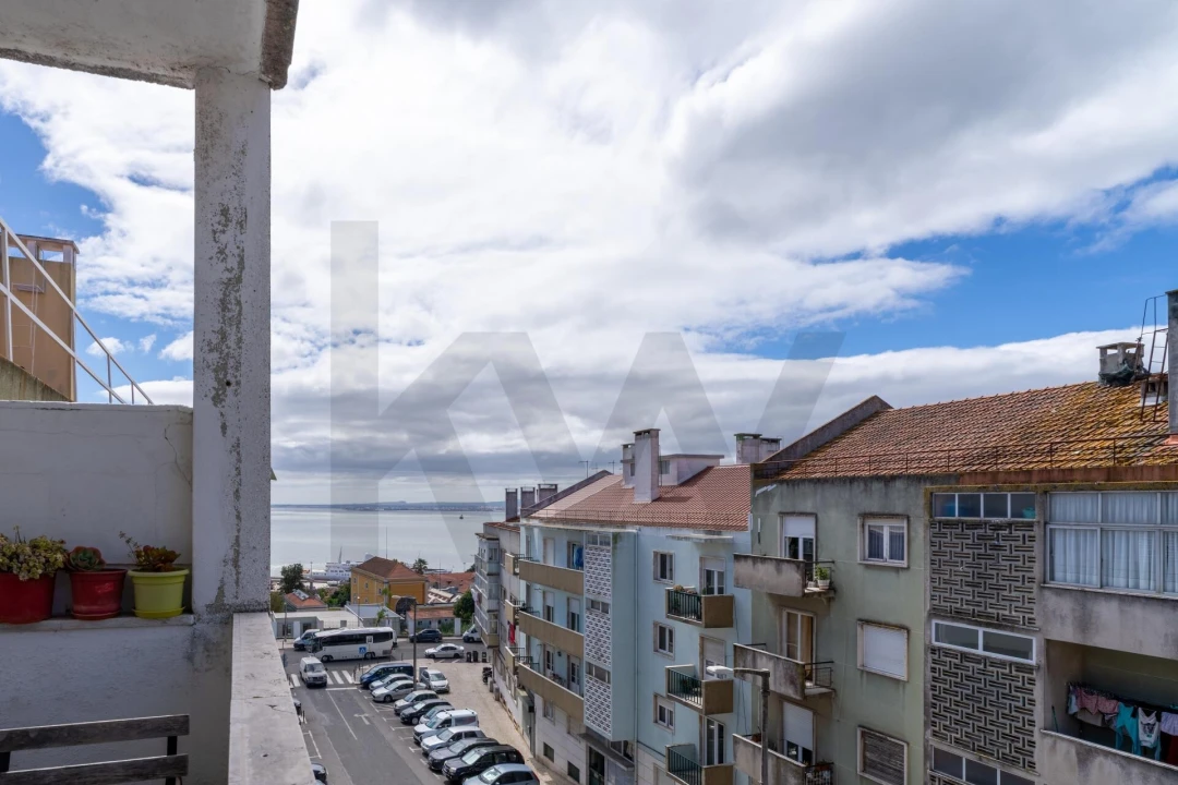 Apartamento T2 para Arrendamento em São Vicente Foto 25