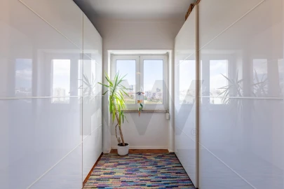 Apartamento T2 para Arrendamento em São Vicente