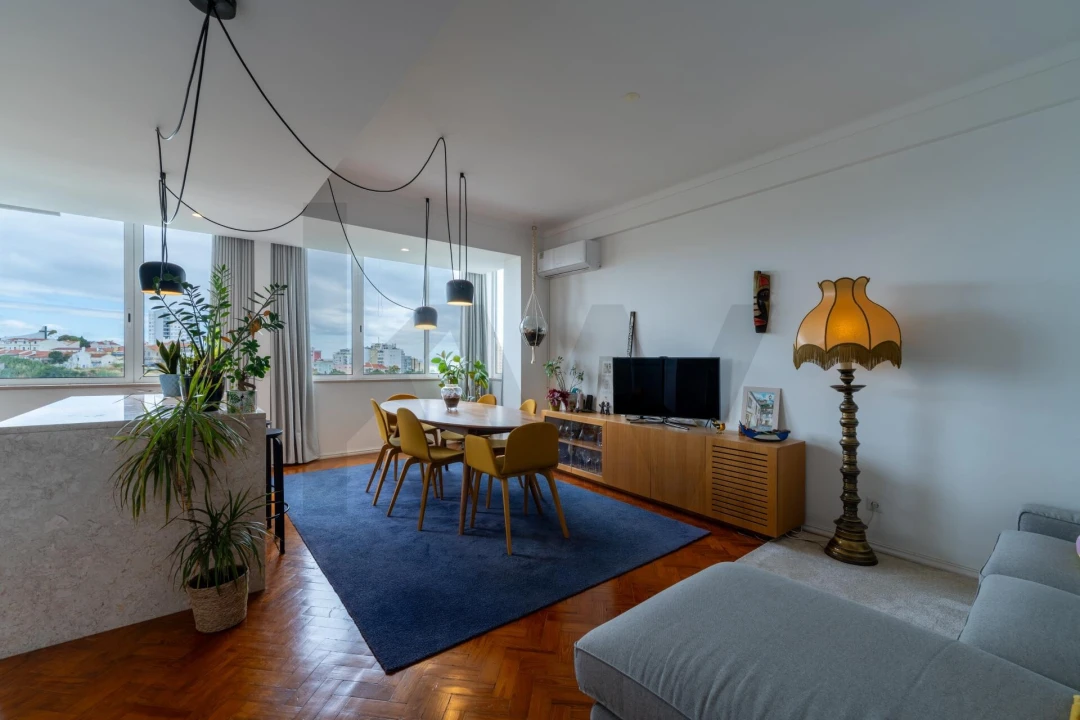 Apartamento T2 para Arrendamento em São Vicente Foto 3
