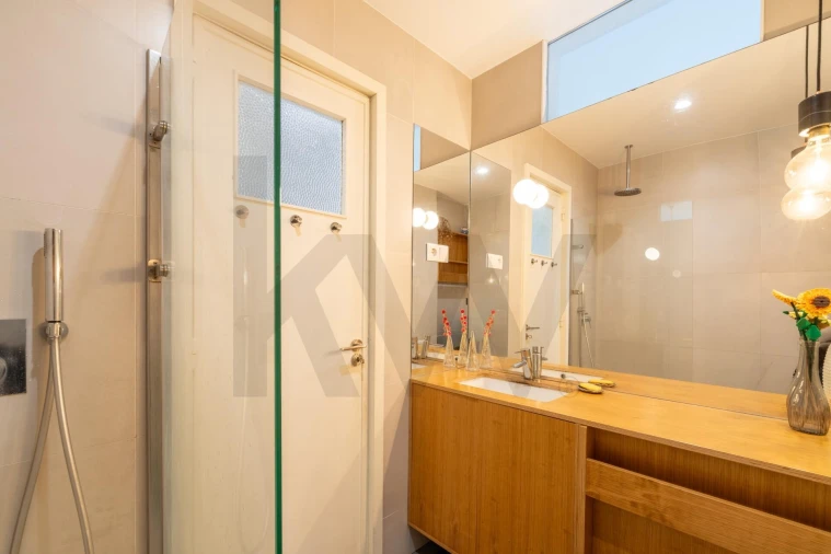 Apartamento T2 para Arrendamento em São Vicente Foto 16