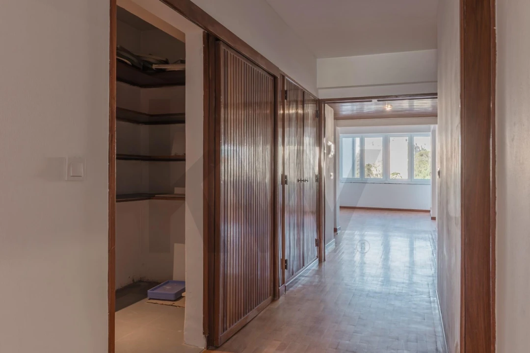 Apartamento T3 para Arrendamento em Lumiar Foto 25