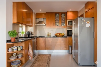 Apartamento T3 para Arrendamento em Lumiar