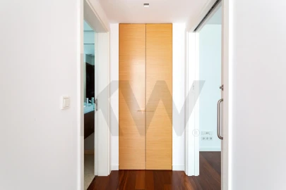 Apartamento T1 para Arrendamento em Alvalade