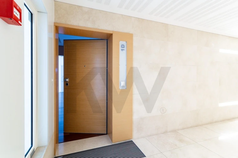 Apartamento T1 para Arrendamento em Alvalade Foto 21