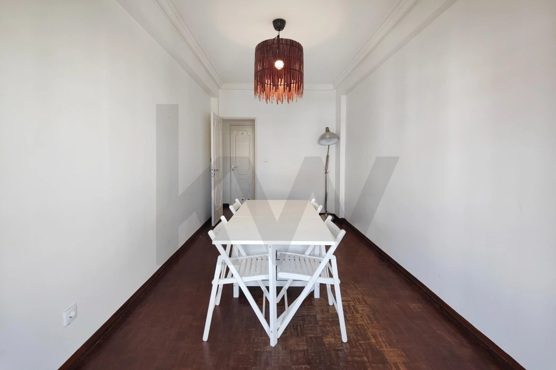 Apartamento T3 para Arrendamento em São Domingos de Benfica Foto 6
