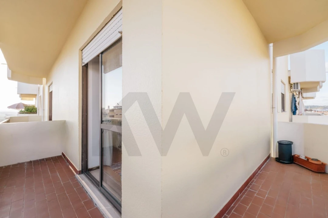 Apartamento T2 para Venda em Sé Nova, Santa Cruz, Almedina e São Bartolomeu Foto 25