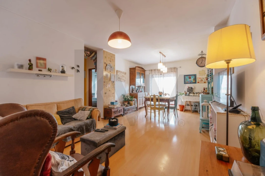 Apartamento T2 para Venda em Sé Nova, Santa Cruz, Almedina e São Bartolomeu Foto 9