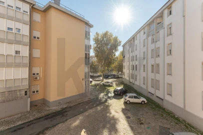 Apartamento T3 para Venda em Marvila