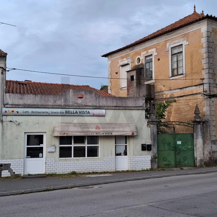 Moradia T5 para Venda em Sangalhos Foto 2