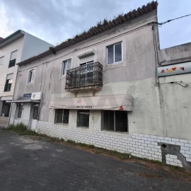 Moradia T5 para Venda em Sangalhos