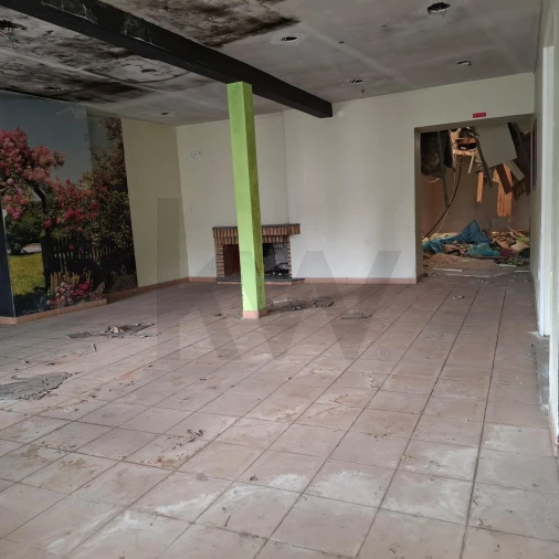 Moradia T5 para Venda em Sangalhos Foto 7