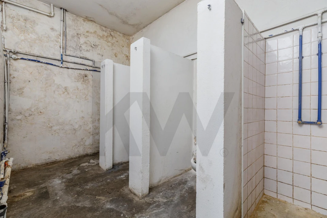 Moradia T3 para Venda em Santa Maria do Castelo e Santiago e Santa Susana Foto 19