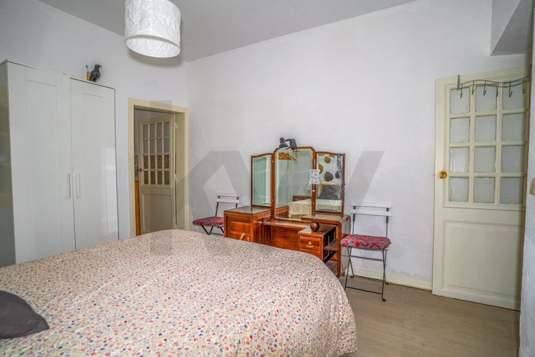 Apartamento T1 para Venda em Misericórdia Foto 16