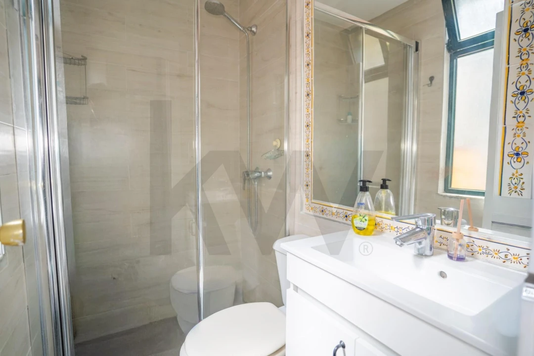 Apartamento T1 para Venda em Misericórdia Foto 5