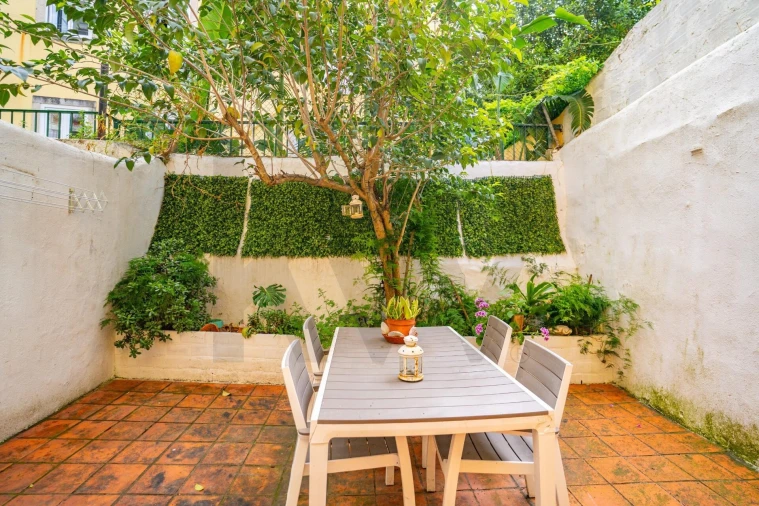 Apartamento T1 para Venda em Misericórdia Foto 2