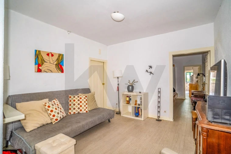 Apartamento T1 para Venda em Misericórdia Foto 19