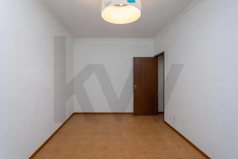 Apartamento T2 para Venda em Seixal, Arrentela e Aldeia de Paio Pires Foto 10