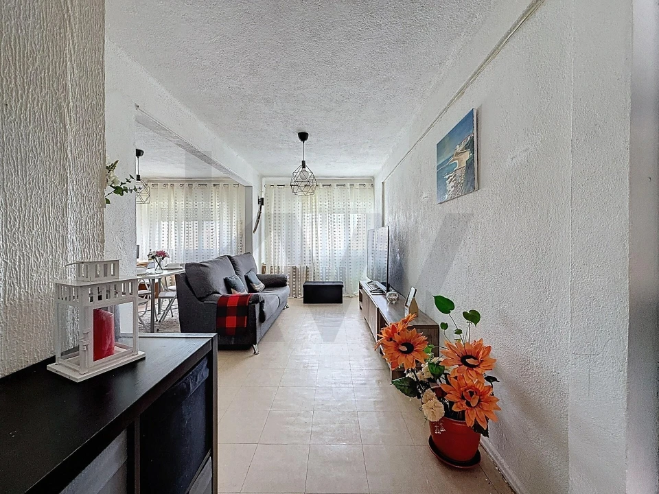 Apartamento T2 para Venda em Benfica Foto 5