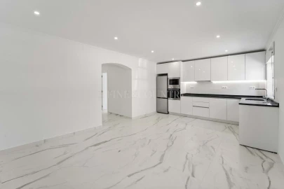 Apartamento T3 para Venda em Conceição e Cabanas de Tavira