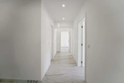 Apartamento T3 para Venda em Conceição e Cabanas de Tavira