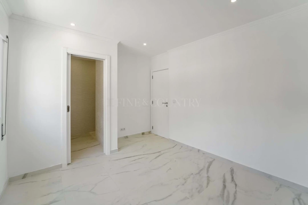 Apartamento T3 para Venda em Conceição e Cabanas de Tavira Foto 13