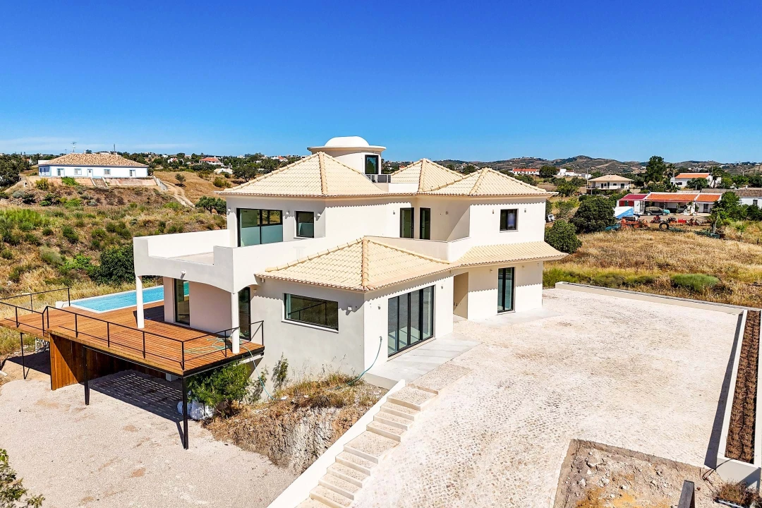 Moradia T5 para Venda em Vila Nova de Cacela Foto 1