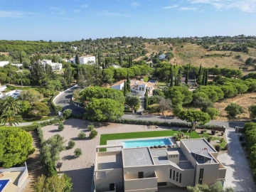 Moradia T4 para Venda em Lagoa e Carvoeiro