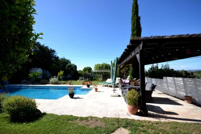 Moradia T3 para Venda em Loule (São Clemente)