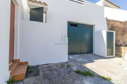 Moradia T3 para Venda em Lagos (São Sebastião e Santa Maria)