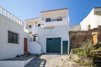 Moradia T3 para Venda em Lagos (São Sebastião e Santa Maria)