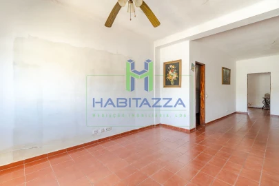 Moradia T3 para Venda em Lagos (São Sebastião e Santa Maria)