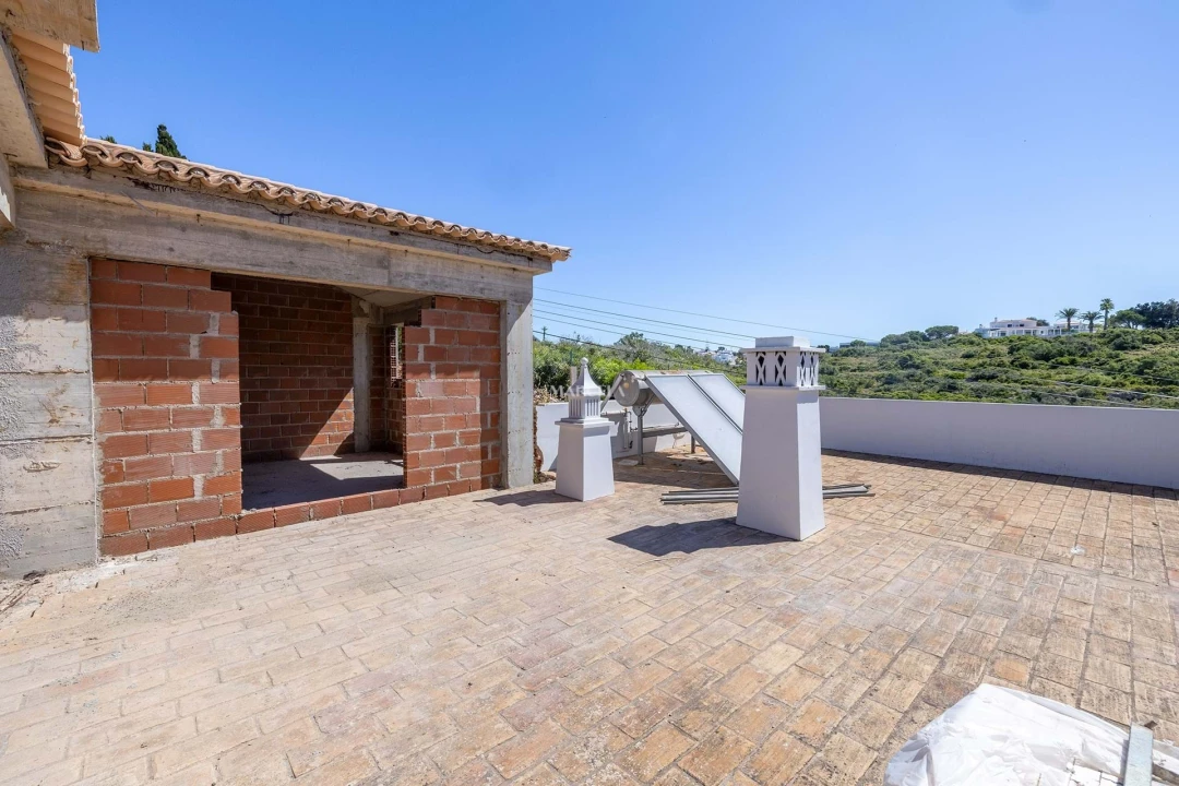 Moradia T4 para Venda em Ferragudo Foto 13