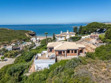 Moradia T4 para Venda em Ferragudo