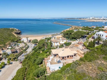 Moradia T4 para Venda em Ferragudo