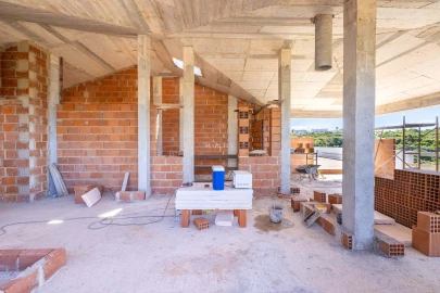 Moradia T4 para Venda em Ferragudo