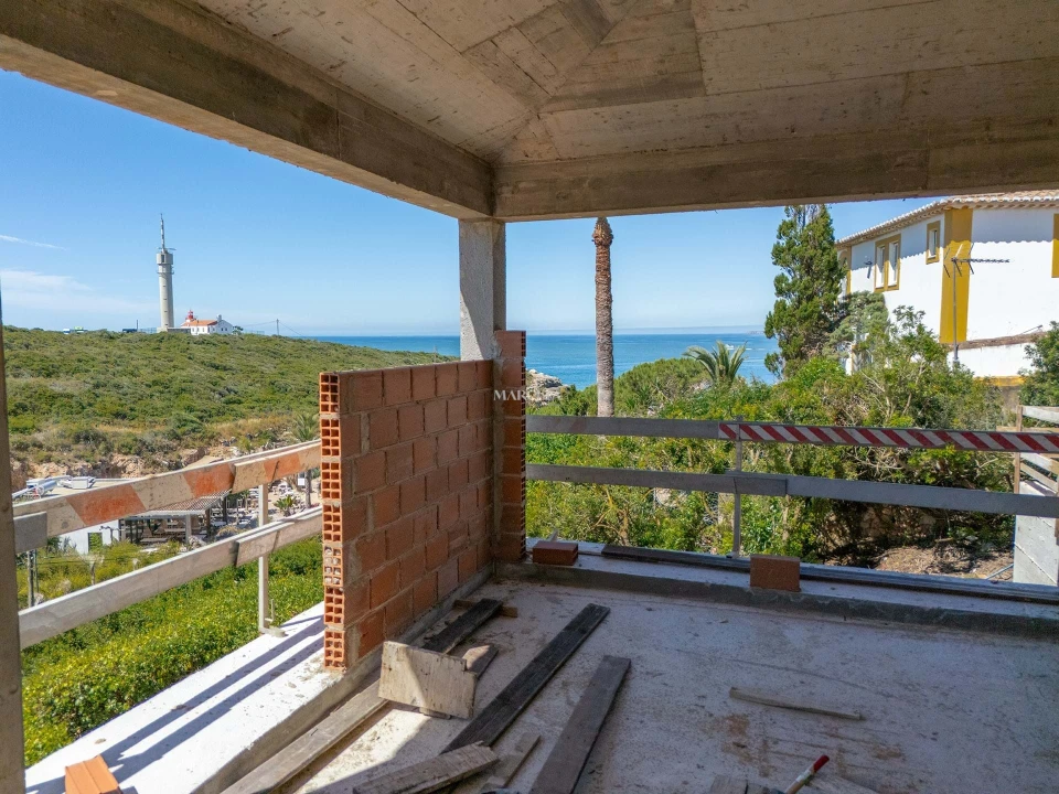Moradia T4 para Venda em Ferragudo Foto 7