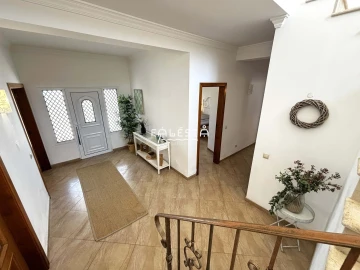 Moradia T3 para Venda em Albufeira e Olhos de Água