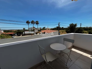 Moradia T3 para Venda em Albufeira e Olhos de Água